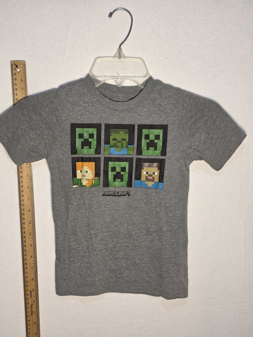 Minecraft Boys Size 5 Gray Graphic T-Shirt Creeper Steve Alex